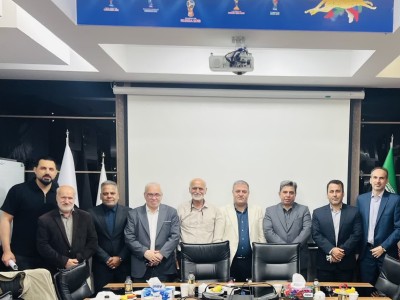 حضور مدیرعامل باشگاه مس رفسنجان در نشست مدیران عامل ادوار فوتبال کشور